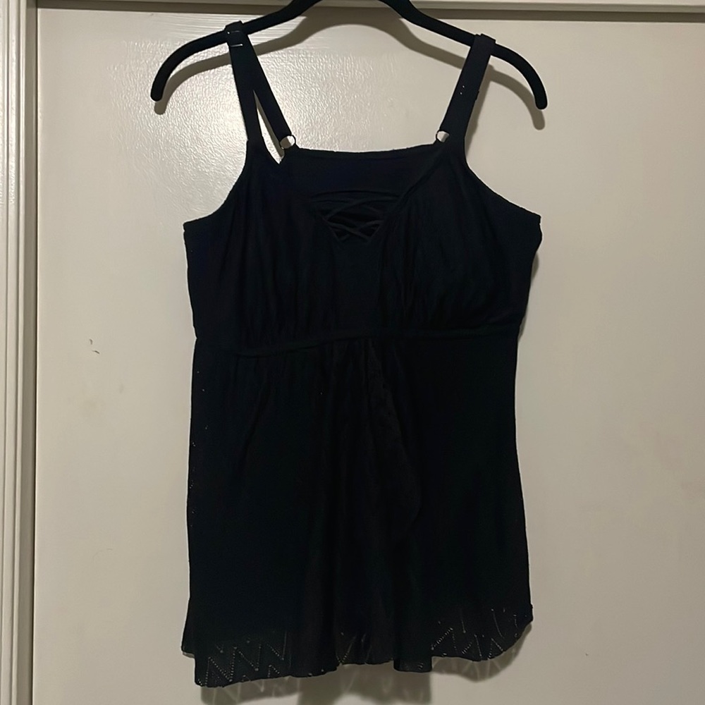 Black bathing suit tank